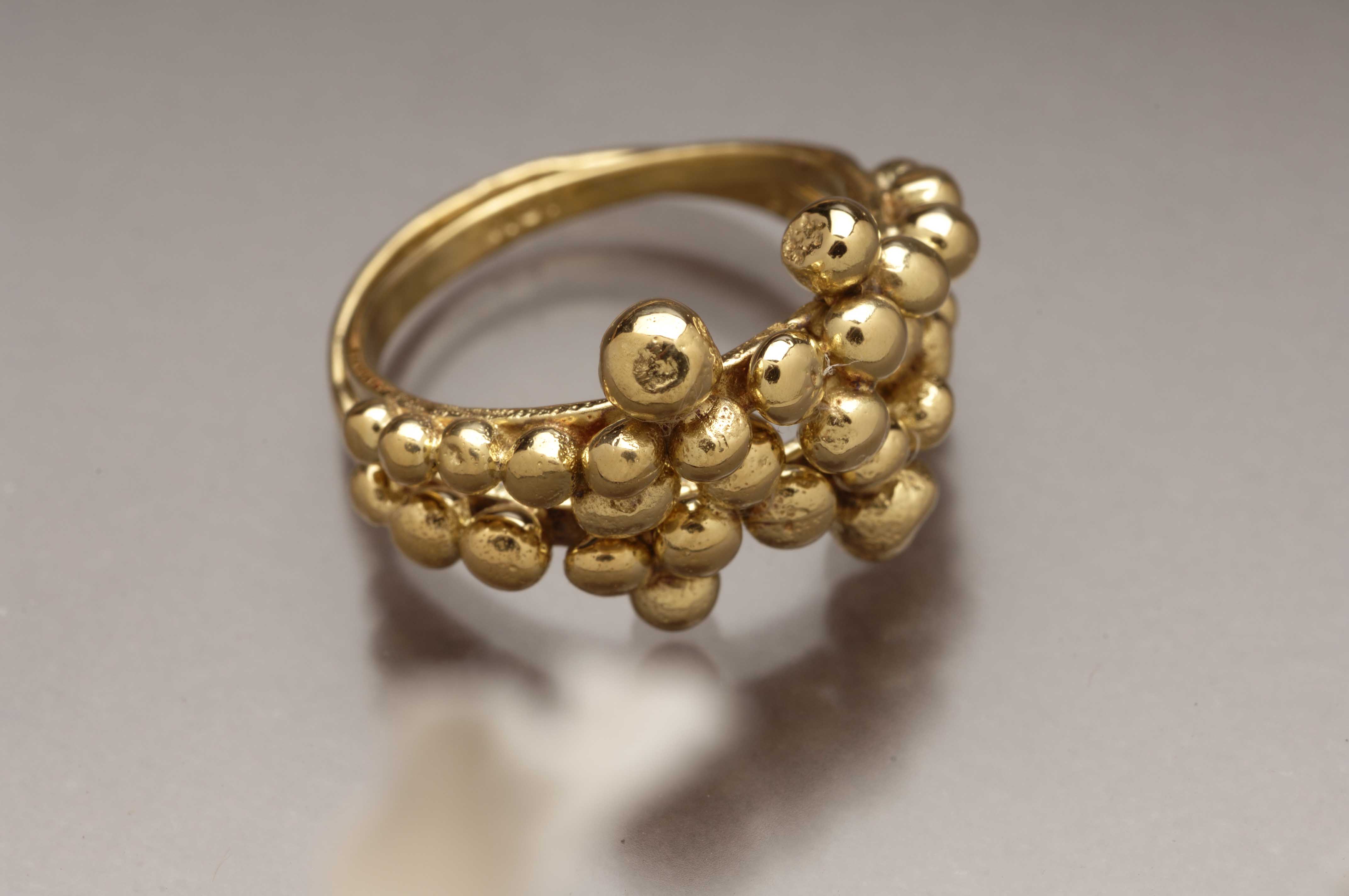 Bubble Ring – Sheila Corkery Jewelry Design